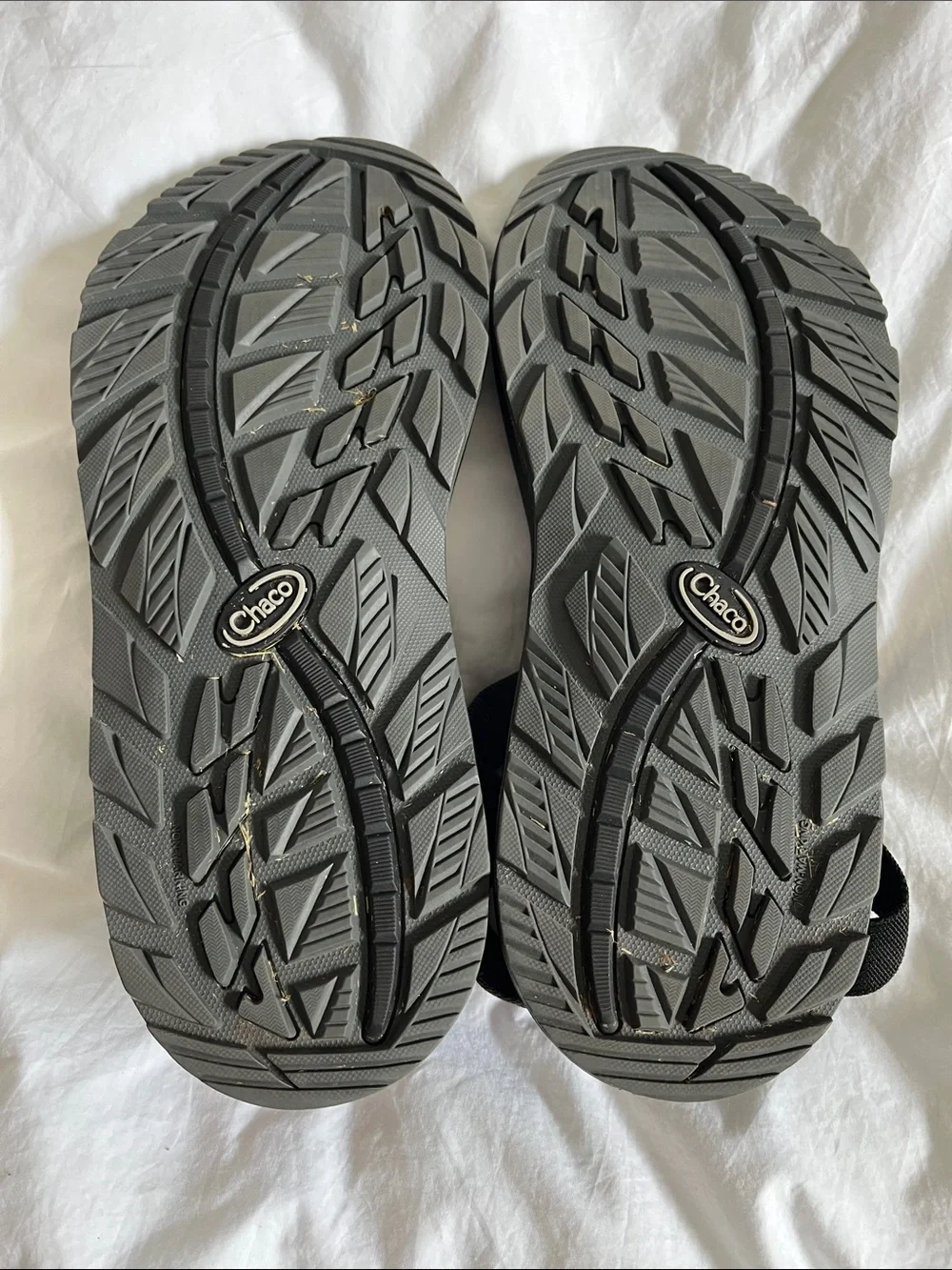 Chaco classic sandals men’s size 9 chevron print